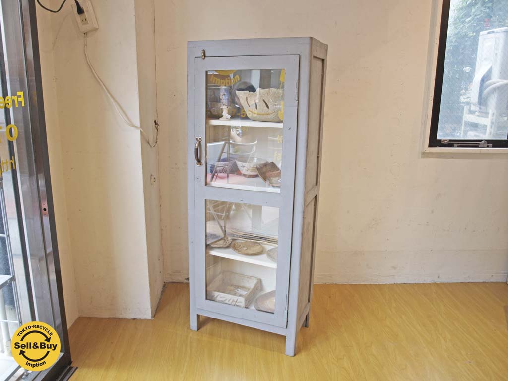 シャビーシック Shabby chic ケビント ガラスキャビネット 木製棚 4段 スリム 中古品 買い取りしました。