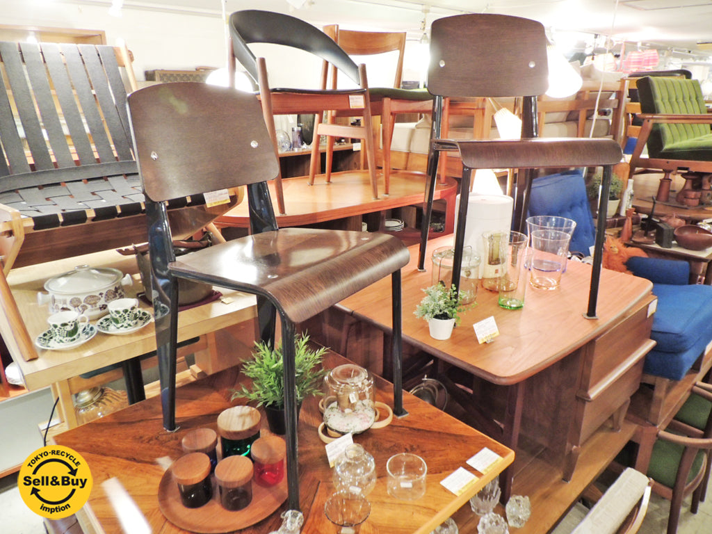 ヴィトラ Vitra スタンダードチェア Standard chair ダークブラウン edition 2002 ジャン・プルーヴェ jean prouve collection 2脚 買い取りしました。