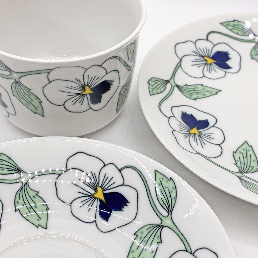 【下北沢店】 ロールストランド Rorstrand シルビア Sylvia カップ＆ソーサー C＆S トリオ スウェーデン 北欧食器 美品 ビンテージ 希少 買取させていただきました。