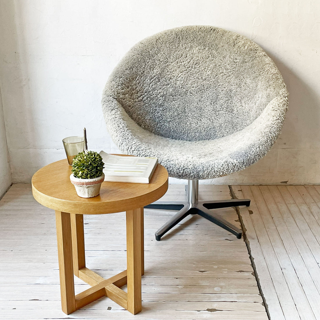 【下北沢店】スウェデッセ SWEDESE アモリーノ Amorino ラウンジチェア シープスキン プライウッド Bror Boije スウェーデン 北欧家具 希少 買取させていただきました。