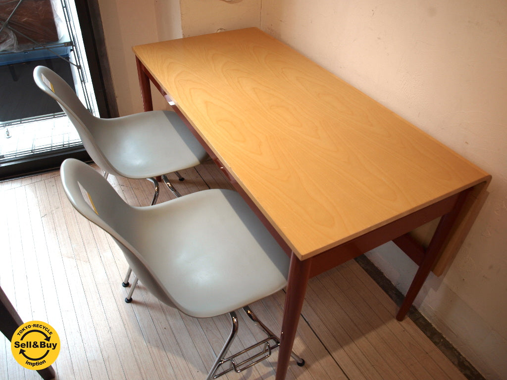SCANDINAVIAN MODERN 取扱 スウェーデン製 デスク オフィステーブル W125cm バーチ材 北欧家具 スカンジナビアンモダン ★　中古品 買い取りしました。下北沢店 出張買取もお任せ下さい。