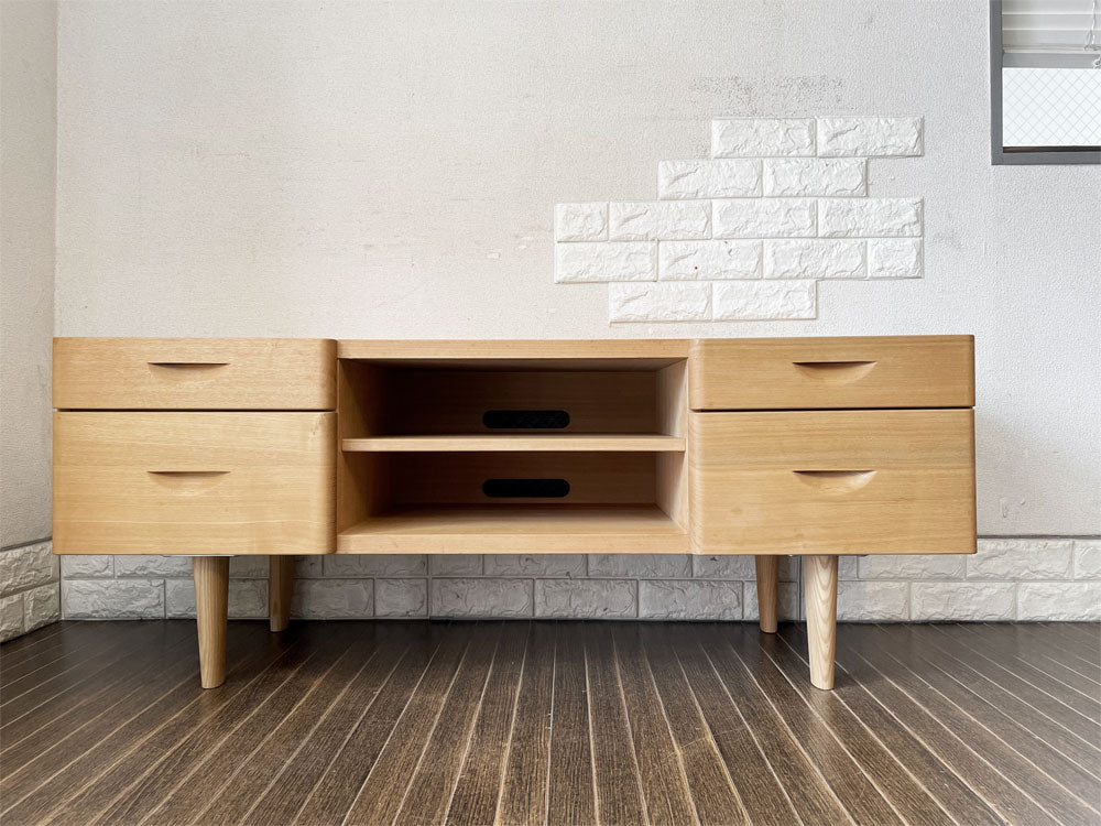 飛騨産業 HIDA バゲット baguette オーク材 AVボード テレビボード W130cm 抽斗4杯 五十嵐久枝 キツツキ 廃番  中古品  買い取りしました。