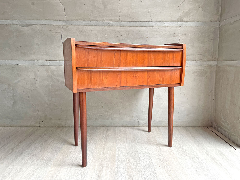 デンマークビンテージ Danish Vintage チーク材 サイドチェスト キャビネット 2ドロワー 2段 北欧家具 中古品 買い取りしました。