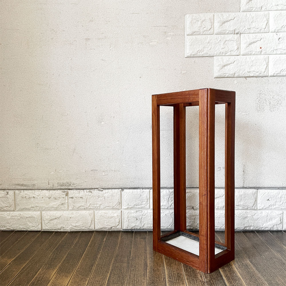 【経堂店】ジャパンビンテージ Japan Vintage チーク材 アンブレラスタンド 傘立て H50cm フック付 レトロ 買取させていただきました。