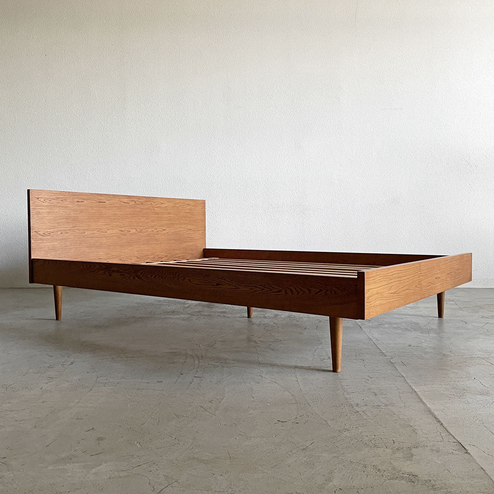 【登戸BASE店】トラックファニチャー TRUCK FURNITURE トーチベッド TORCH BED ベッドフレーム ダブル W148cm ナラ材 定価￥276,100- 買取させていただきました。