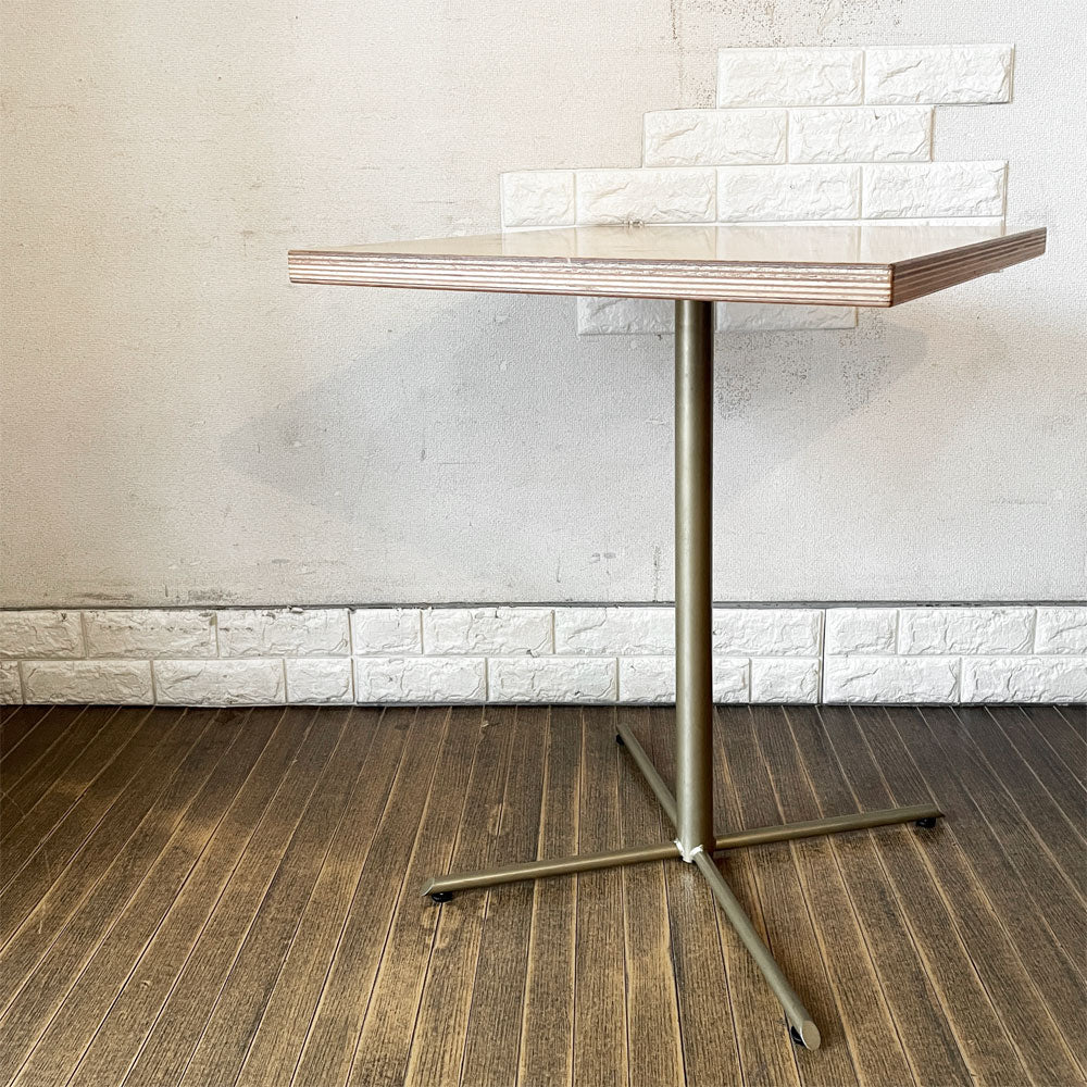 【経堂店】ビンテージスタイル Vintage Style 節入り杉天板×スチール脚 ゴールド カフェテーブル ダイニングテーブル スクエア W60cm 買取させていただきました。