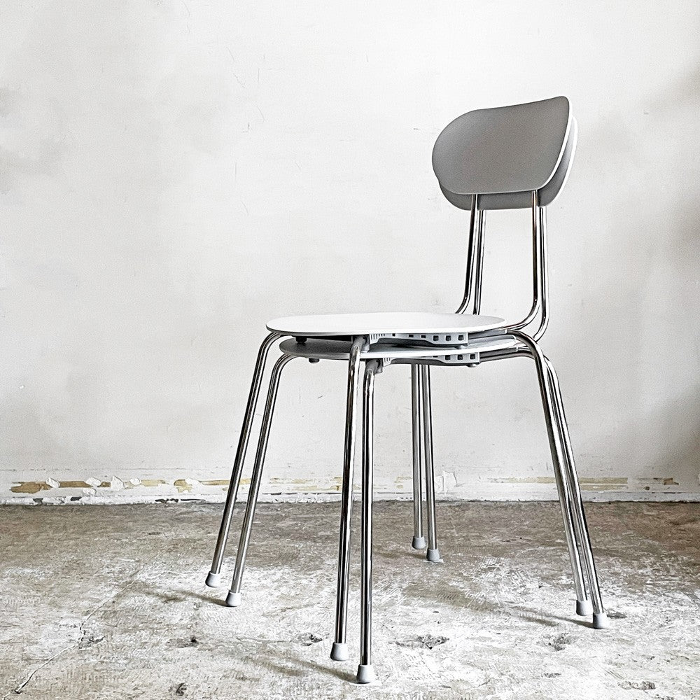 【自由が丘店】マジス MAGIS マリオリナ Mariolina スタッキングチェア ダイニングチェア エンツォ・マーリ イタリアモダン 2脚 買取させていただきました。