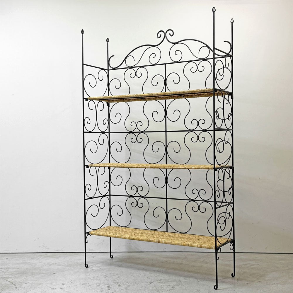 【祖師ヶ谷大蔵店】ロートアイアンｘラタン クラシカルデザイン シェルフ 3段 棚板着脱可能 フォールディング 折畳 籐 アンティーク調 店舗什器 買取させていただきました。
