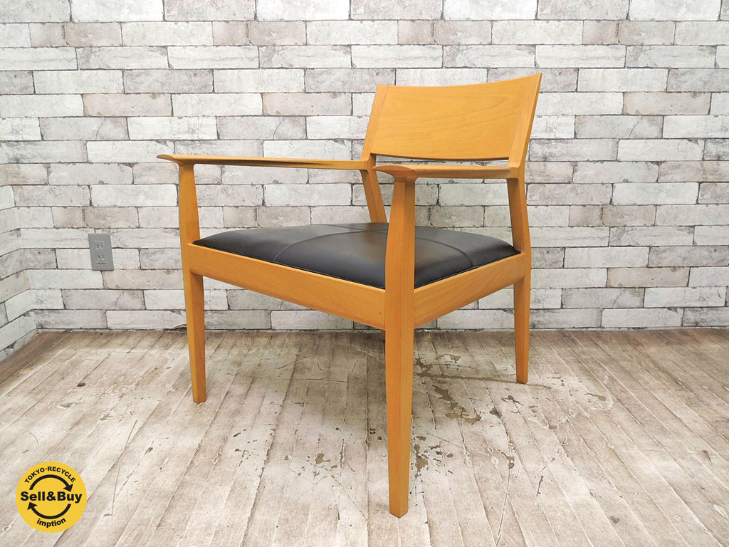 タイム&スタイル TIME&STYLE ラウンジチェア ナイトフライチェア Nightfly chair オーク材クリア×本革ブラック 参考価格￥123,120- コンディション◎  買い取りしました。用賀店 出張買取もお任せ下さい。