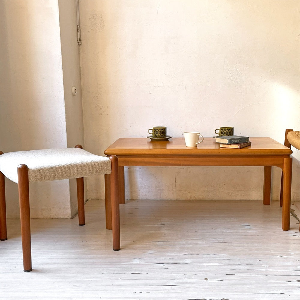 【下北沢店】ネイサンファニチャー NATHAN Furniture チーク材 コーヒーテーブル センターテーブル スクエア 英国 イギリス 買取させていただきました。