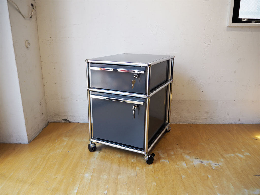USMモジュラーファニチャー ハラーシステム Haller ロールボーイ デスクワゴン キャビネット アントラサイト A 中古品 買い取りしました。