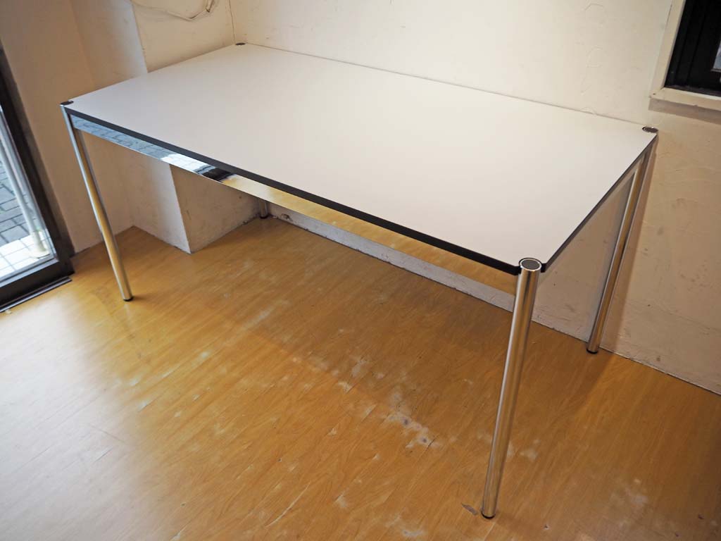 USMモジュラーファニチャー USMハラー USM Haller ワーキングテーブル カンファレンステーブル ダイニングテーブル オフィスデスク W150cm ホワイトラミネート天板 A 中古品 買い取りしました。