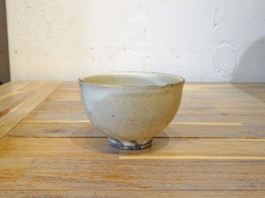 作家 村木 雄児さん 粉引き碗 湯呑 ぐい吞み カップ 器 現代作家 下北沢店 中古品 買い取りしました。