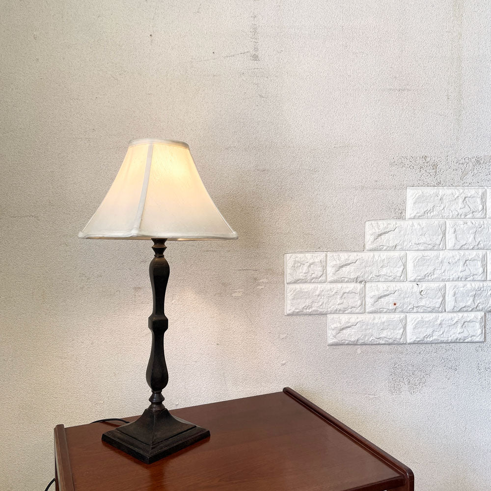 ビンテージスタイル Vintage Style 布シェード × 真鍮ベース テーブルライト H55cm 海外口金 サンライト工業  中古品  買い取りしました。