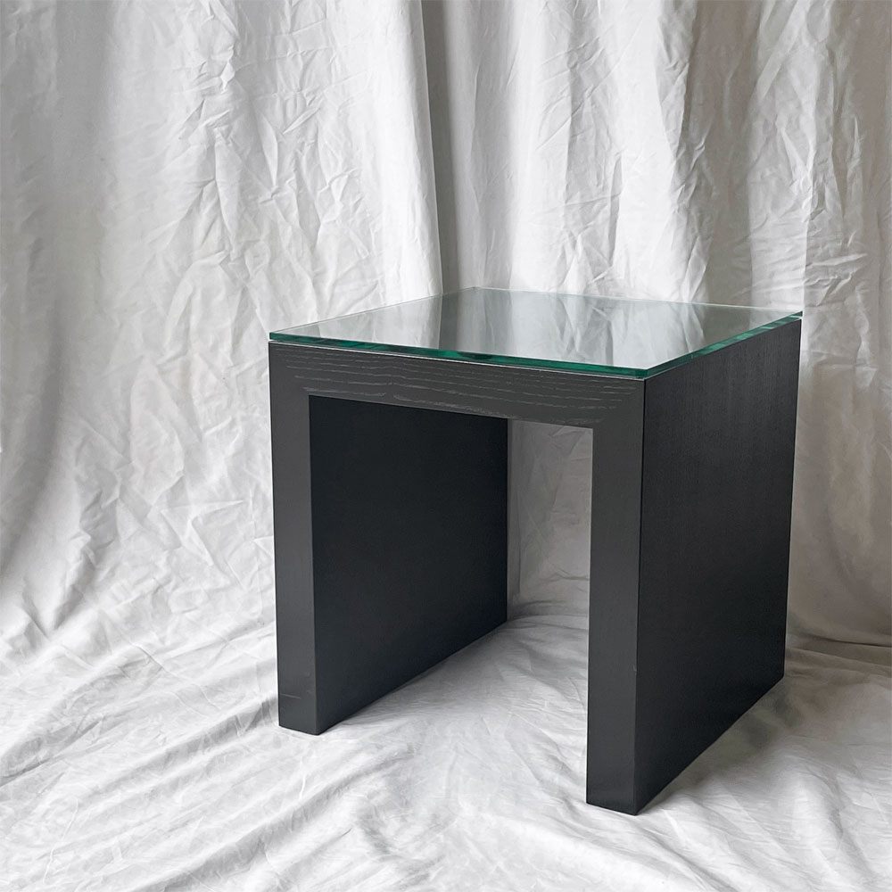 【用賀店】カッシーナイクスシー Cassina ixc ゼン ZEN サイドテーブル アッシュ材 ダークブラウン ガラストップ カトリーヌ・メミ モダンデザイン 廃番 買取させていただきました。