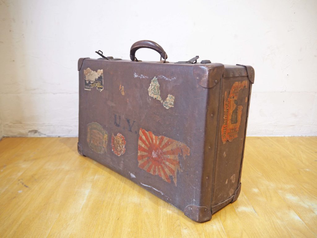 グローブトロッター GLOBE TROTTER トランク バルカンファイバー 希少 ザクセン製 Made in Saxony刻印 アンティーク トラベルケース 中古品 買い取りしました。