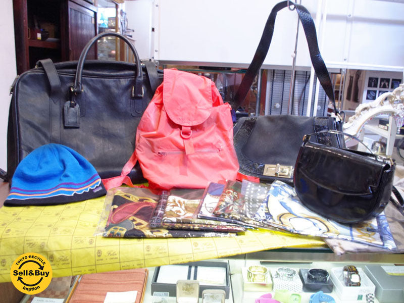 ファッション 雑貨 小物 大量入荷 中古品 買い取りしました。祖師谷大蔵店 出張買取もお任せ下さい。