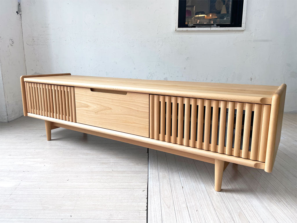 飛騨産業 HIDA ヴィオラ VIOLA AVキャビネット ロータイプ AVボード TVボード ブナ無垢材 NY ウレタン塗装 参考定価 \ 266,200- 買い取りしました。