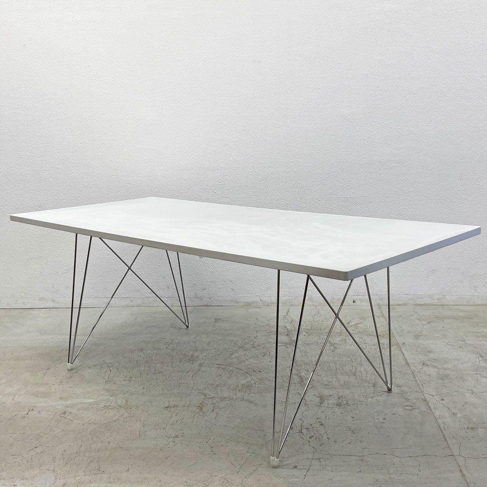 【登戸BASE EC店】マジス MAGIS タヴォロXZ3 TAVOLO XZ3 レクタングルテーブル ホワイト 買取させていただきました。