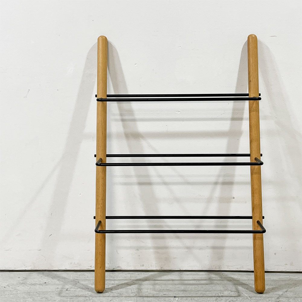 【祖師ヶ谷大蔵店】ノルメイド Norrmade スティック STICK シューズラック アッシュ材×スチール トゥールズデザイン Tools Design デンマーク 廃番 買取させていただきました。