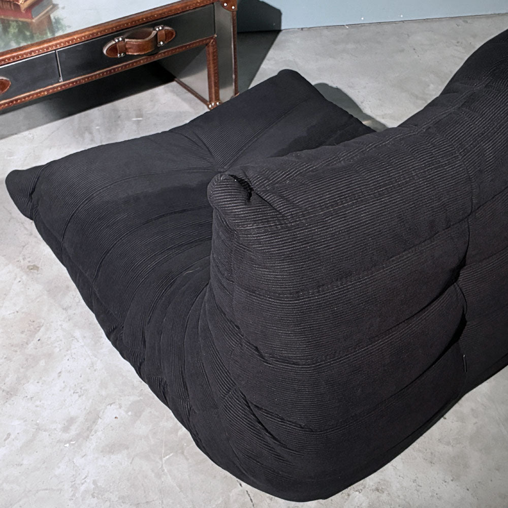 リーンロゼ ligne roset トーゴ TOGO 1Pソファ 1人掛けソファ ファブリック ミッシェル・デュカロワ Michel Ducaroy フランス～ソファ選びは、進路相談。～