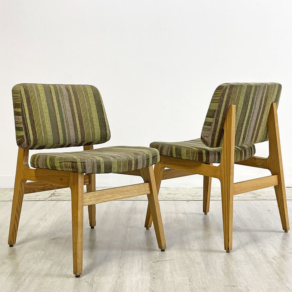 【祖師ヶ谷大蔵店】ナチュラルモダンデザイン natural modern ダイニングチェア アームレス アッシュ材 ファブリック グリーン系 北欧スタイル 2脚 買取させていただきました。