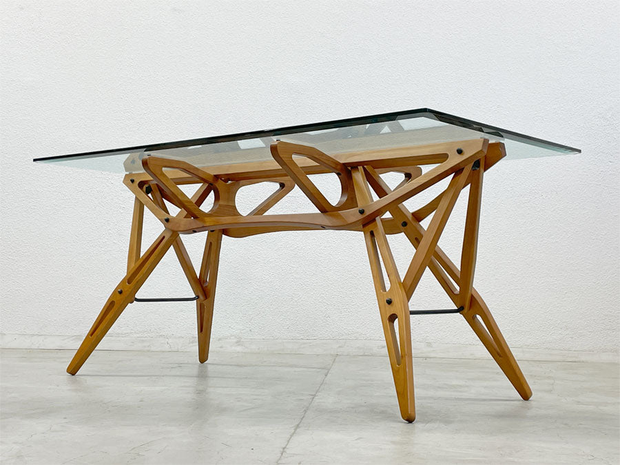 ザノッタ zanotta レアーレ テーブル reale Table カルロ モリーノ Carlo Mollino ～多彩な才能の持ち主から生まれたArtのようなダイニングテーブル