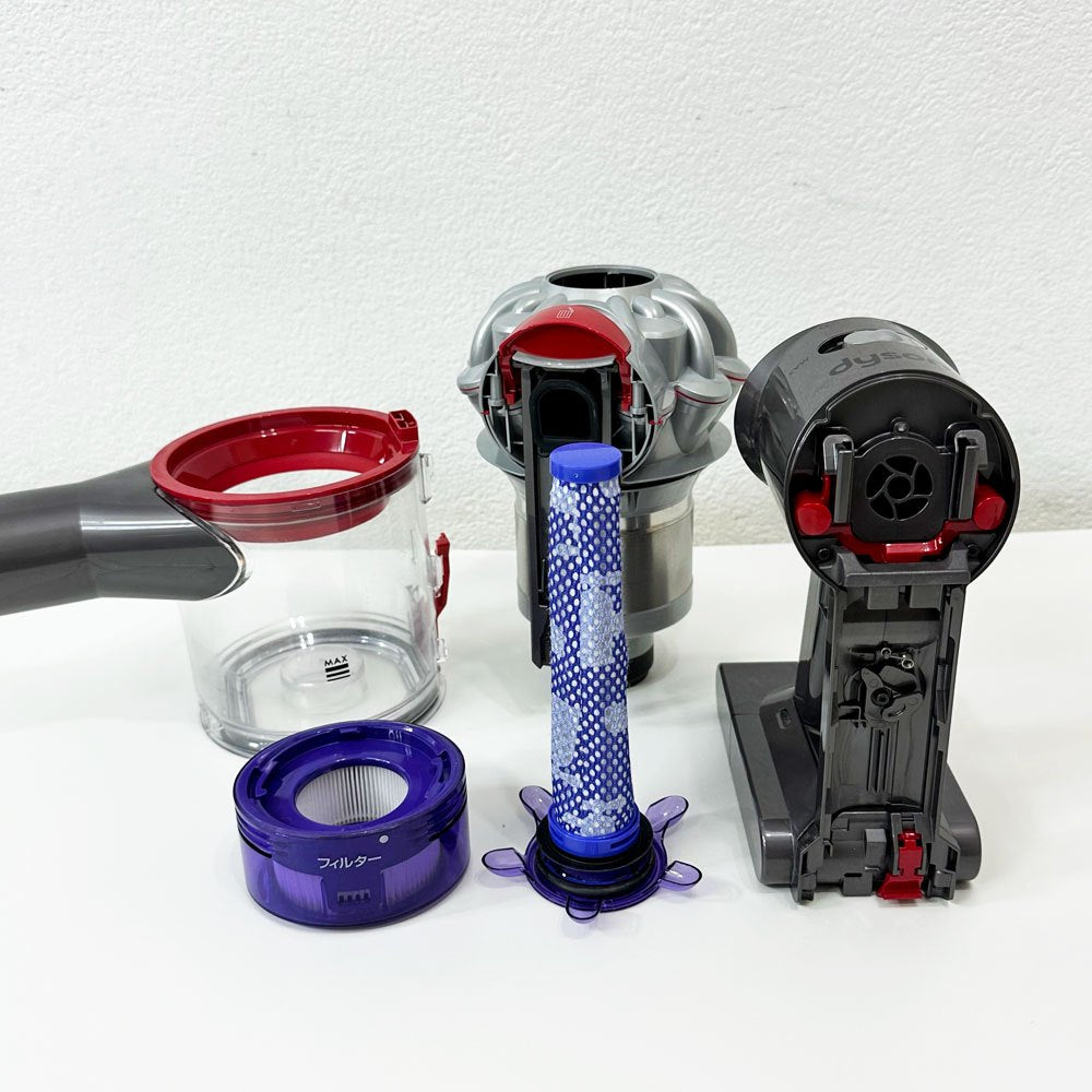ダイソン dyson V8 Focus Clean HH15 コードレス掃除機 ハンディクリーナー アタッチメント付き ●