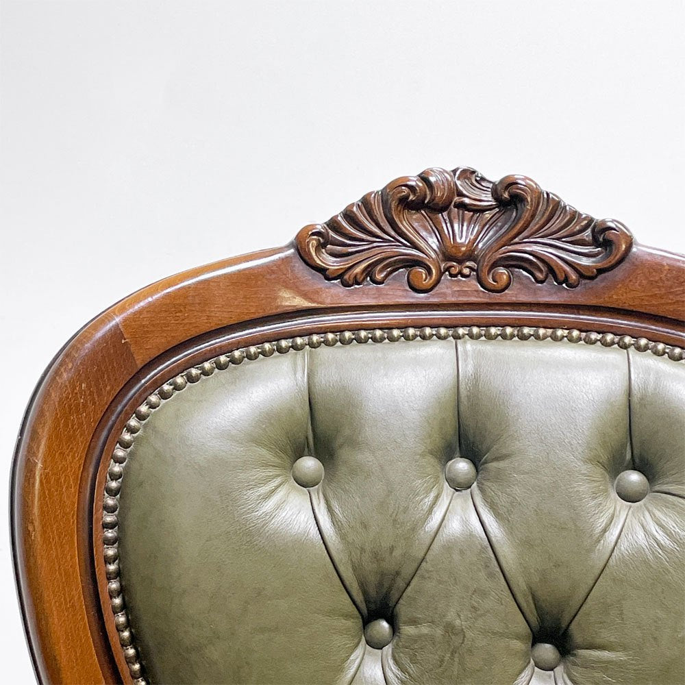クラシカルデザイン Classical Design サロンチェア アームチェア ラウンジチェア 木彫 PVCレザー グリーン系 猫脚 アンティーク調 イタリア製 ●