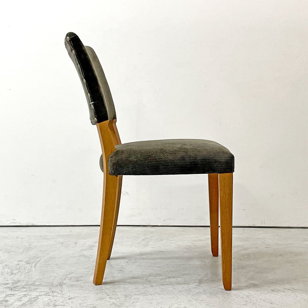 トラックファニチャー TRUCK FURNITURE エスアールチェア SR CHAIR ダイニングチェア ナラ無垢材 コーデュロイ カーキ 鋲打ち 生地張替 参考定価 約￥90,310-  ●