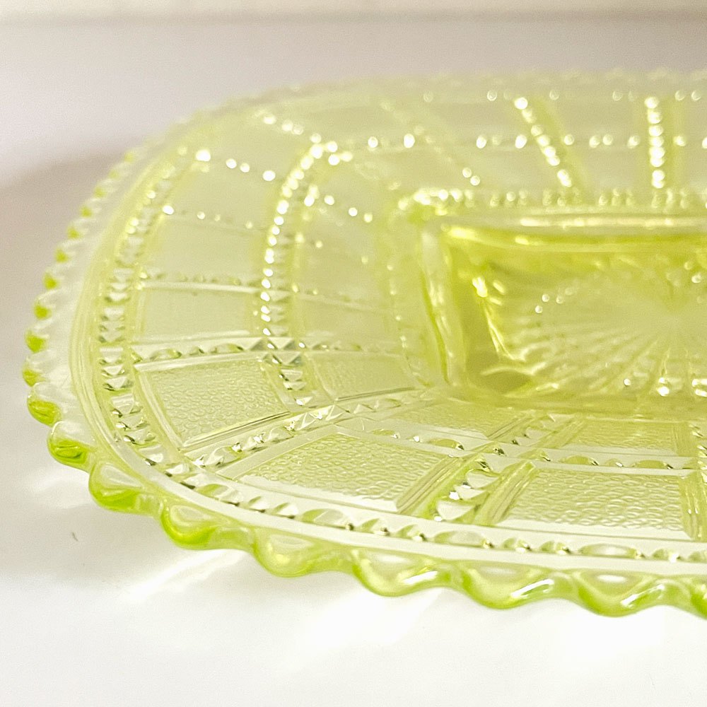 インペリアルグラス Imperial Glass ビーデッドブロック Beaded Block スクエアプレート ガラス イエロー W19.5cm USビンテージ B ■