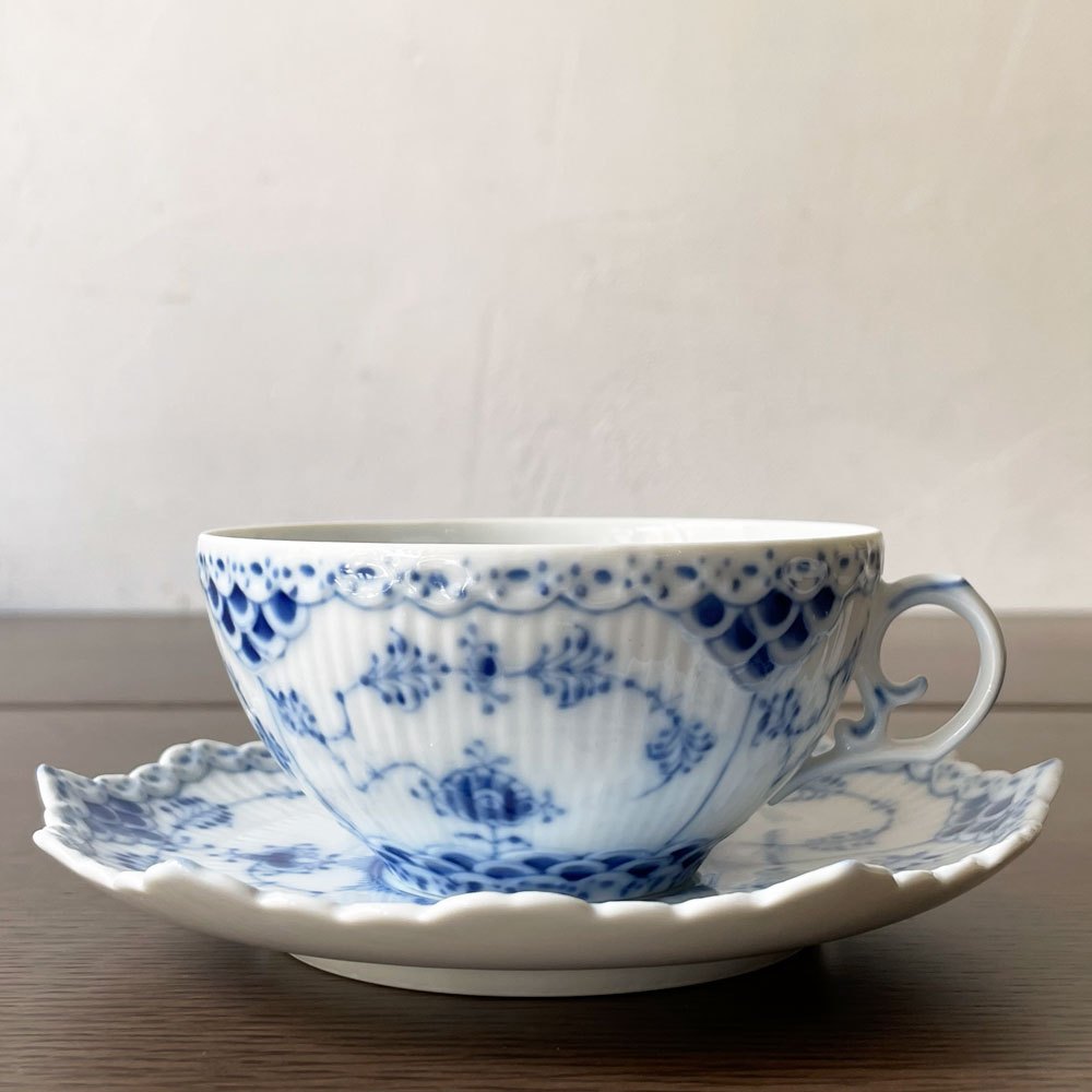 ロイヤルコペンハーゲン ROYAL COPENHAGEN ブルーフルーテッド フルレース ティー カップ & ソーサー デンマーク 北欧食器 B ★