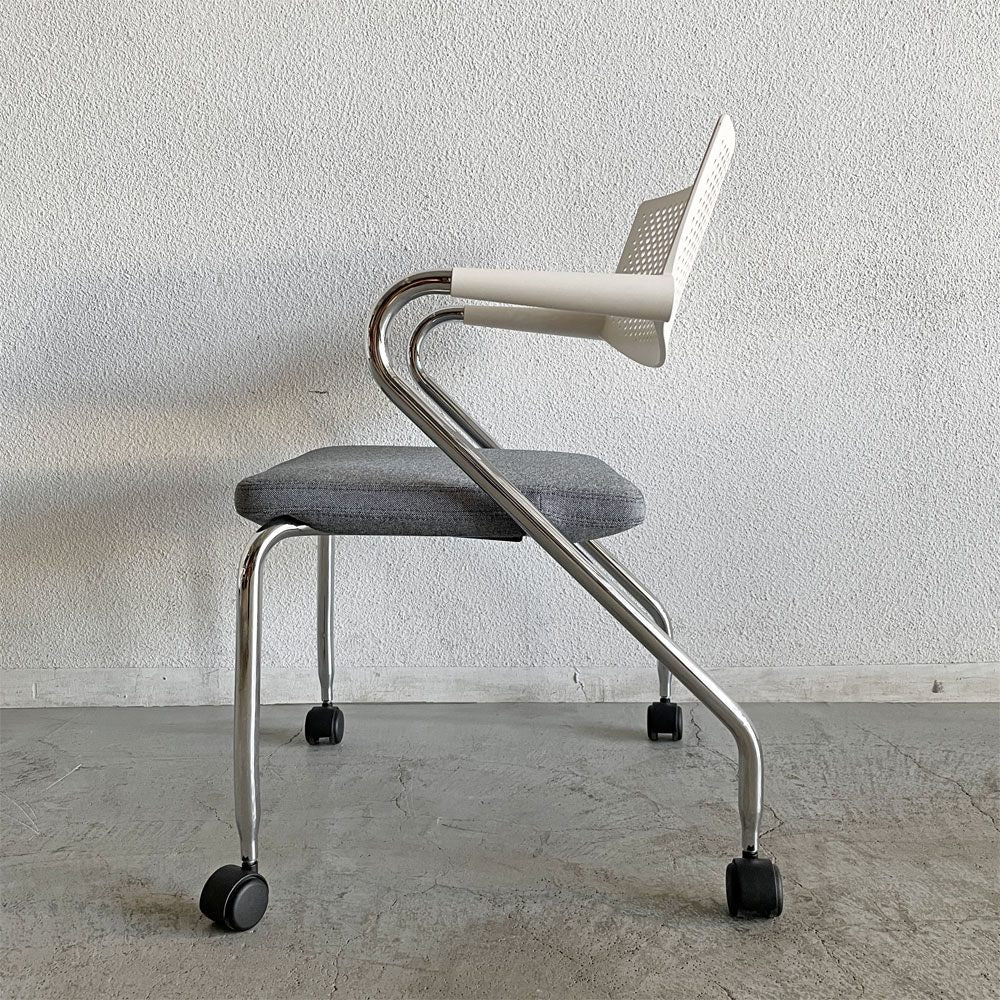 ヴィトラ vitra ビザロール Visaroll デスクチェア ミーティングチェア キャスターベース スタッキング アントニオ・チッテリオ A 〓