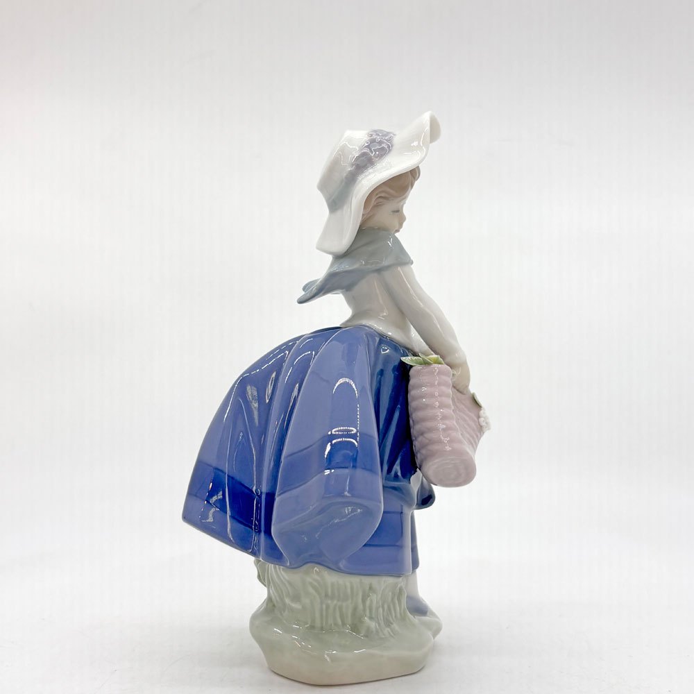 リヤドロ LLADRO きれいな花ばかり Pretty Pickings 陶器人形 置物 オブジェ 箱付き スペイン ●