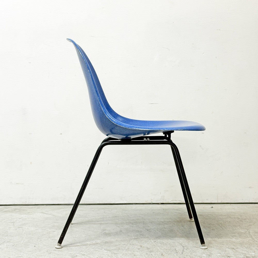ハーマンミラー Herman Miller サイドシェルチェア セカンド 2nd FRP ウルトラマリンブルー Hベース イームズ ビンテージ ●