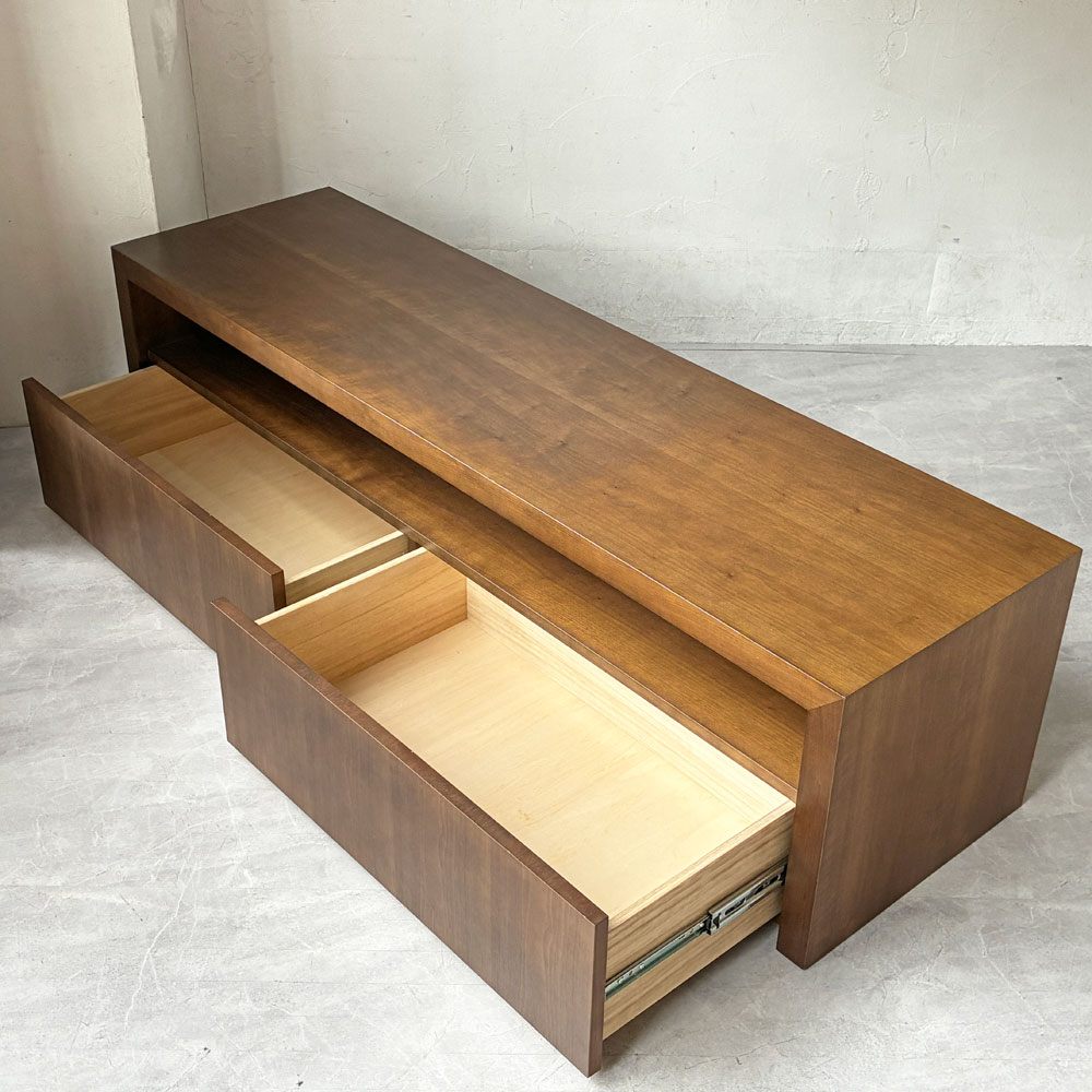 イデー IDEE マーゴ MARGOT ローボード LOW BOARD ウォールナット材 AVボード シアターボード テレビキャビネット シンプルモダン 定価￥199,900-  ★