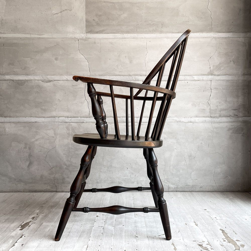 USビンテージ ウィンザーチェア No.40 木製肘付き椅子 アームチェア ダイニングチェア クラシカルデザイン Leavens社製 アメリカ♪