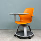 スチールケース Steelcase ノード node ミーティングチェア オフィスチェア シトロン 可動式サイドテーブル＆キャスター付き ◎ ◎