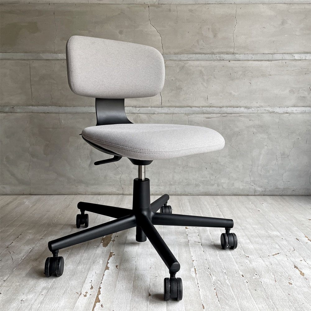 ヴィトラ vitra ルーキー Rookie デスクチェア キャスターチェア コンスタンチン・グルチッチ グレー シンプルデザイン 定価￥78,100-  ♪