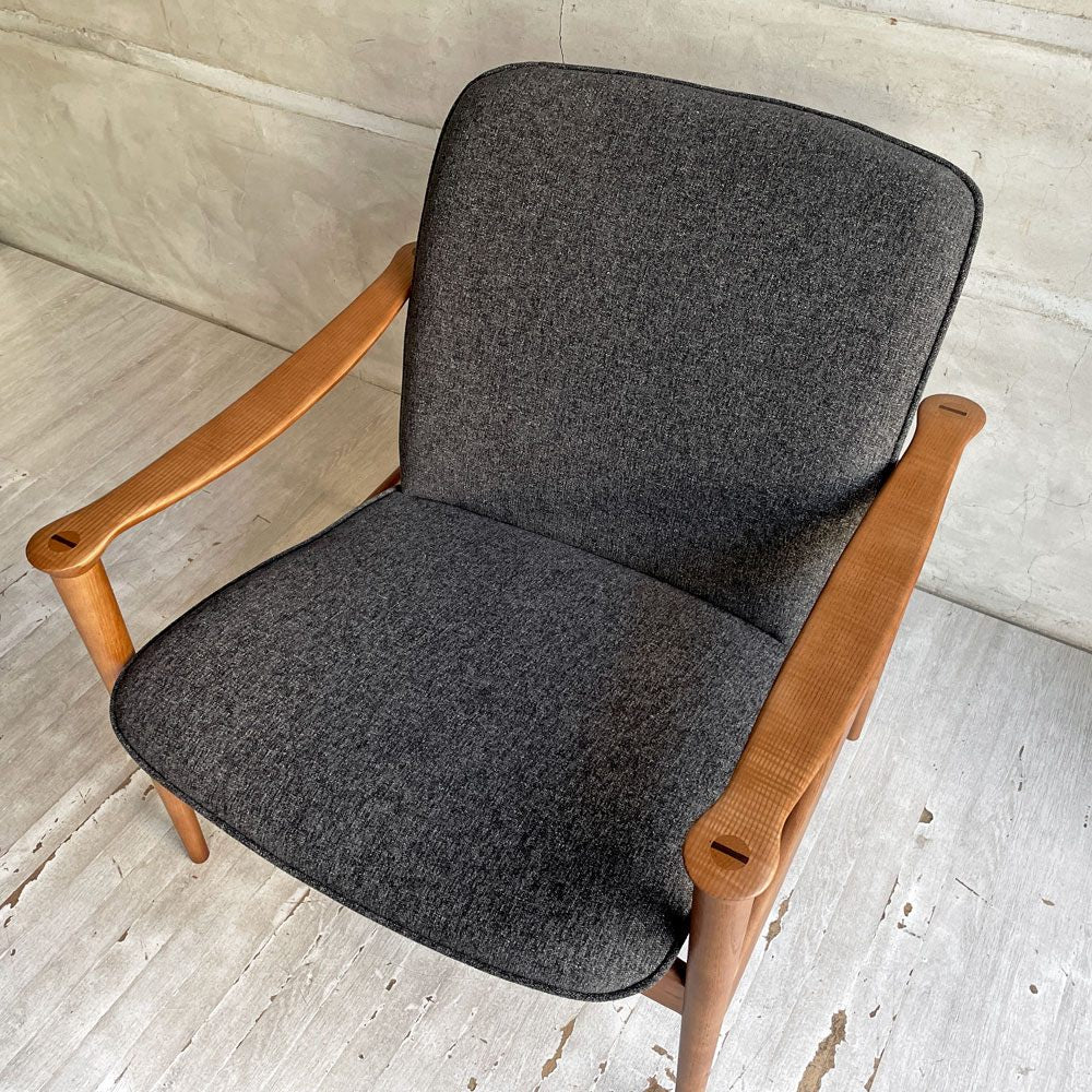 クラッシュゲート CRASH GATE ノル NOR マルコ MARCO ラウンジチェア 関家具 北欧 モダン 展示未使用品 定価￥77,000-♪