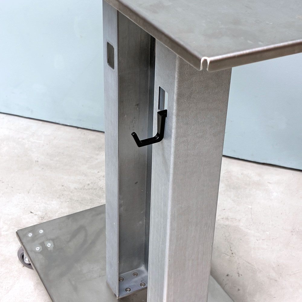ロンバス・ラボ rhombus lab サス・サイド・トロリー sus side trolley サイドテーブル ワゴン キャスター フック付き ステンレス 店舗什器 ◎