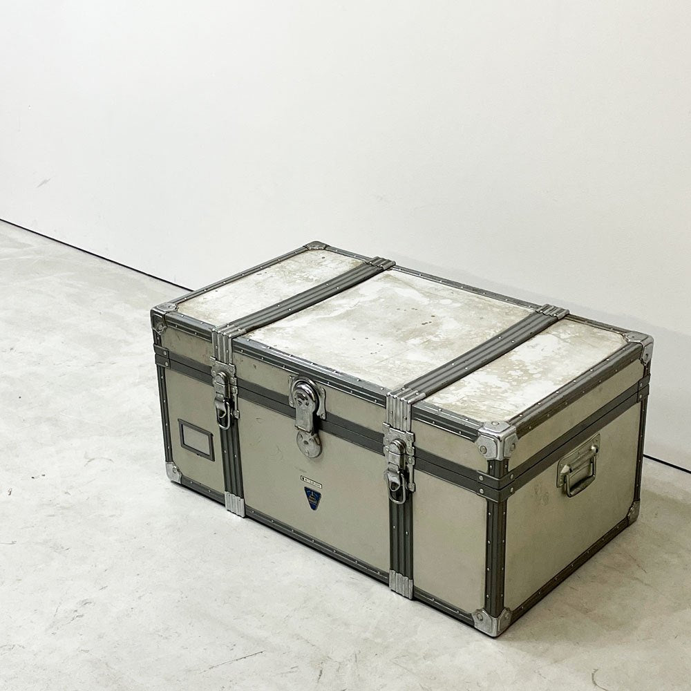 ビンテージ ジュラルミンケース アルミ製 トランク ローテーブル インダストリアルデザイン 工業系 店舗什器 A ●
