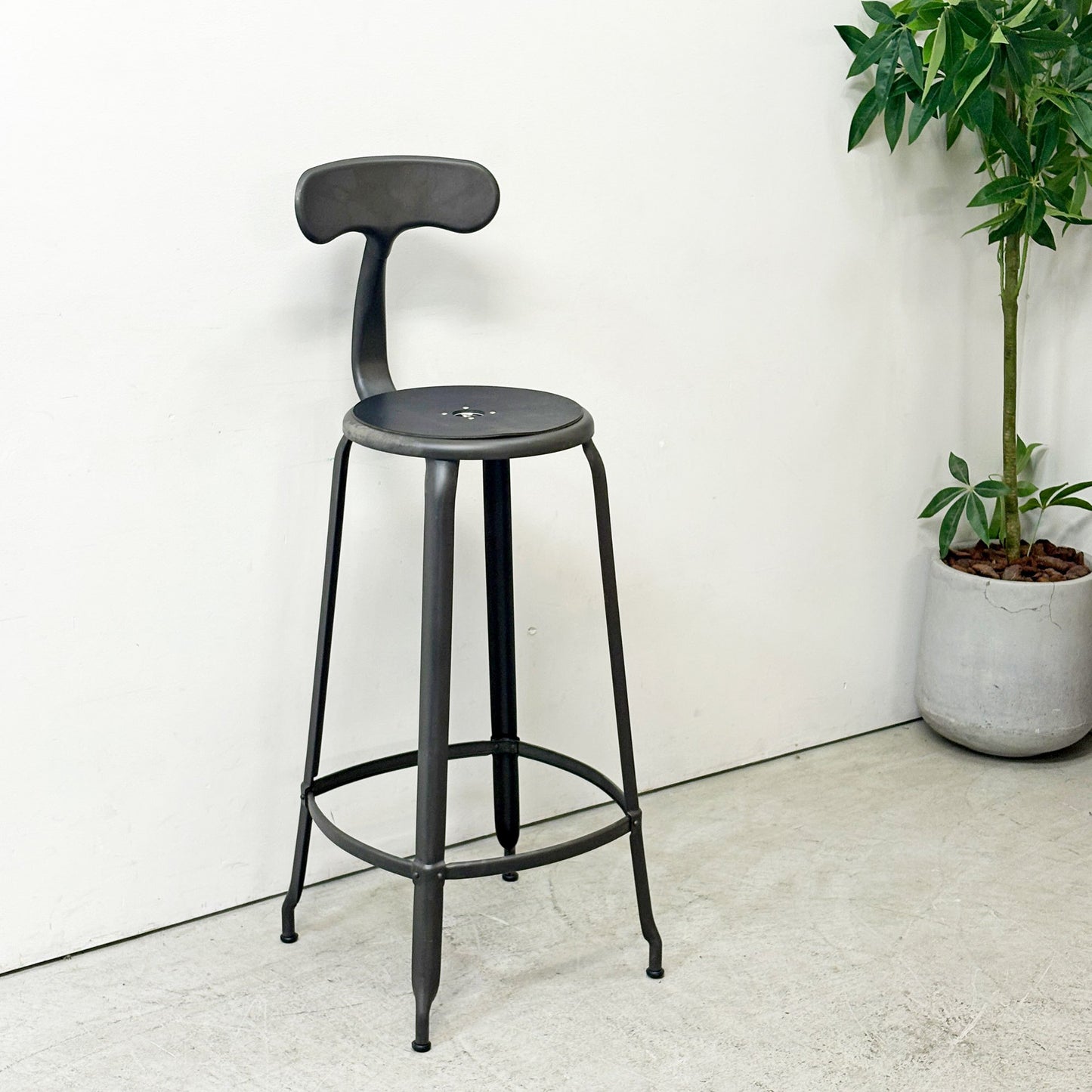 フェールトラヴァイユ FER TRAVAIL ニコルチェア NICOLLE Chair SH80cm カウンターチェア ハイスチール マットクリア仕上げ 別注モデル レザーパッド付 ブラック インダストリアル ●