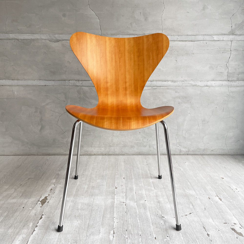 フリッツハンセン Fritz Hansen セブンチェア Seven Chair ダイニングチェア アルネヤコブセン Arne Jacobsen ナチュラルチェリー 北欧家具 A ♪