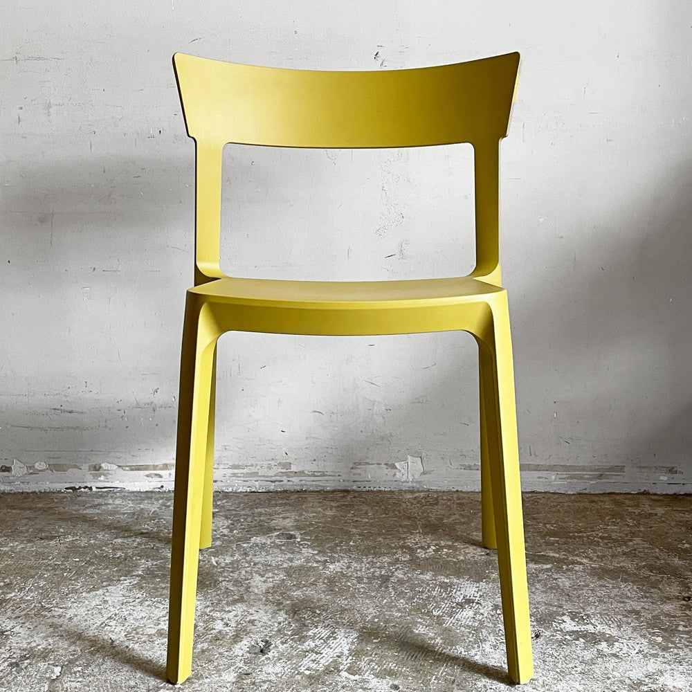 カリガリス Calligaris スキン SKIN ダイニングチェア スタッキング マットマスタードイエロー 廃番カラー 参考定価¥21,670- B ■