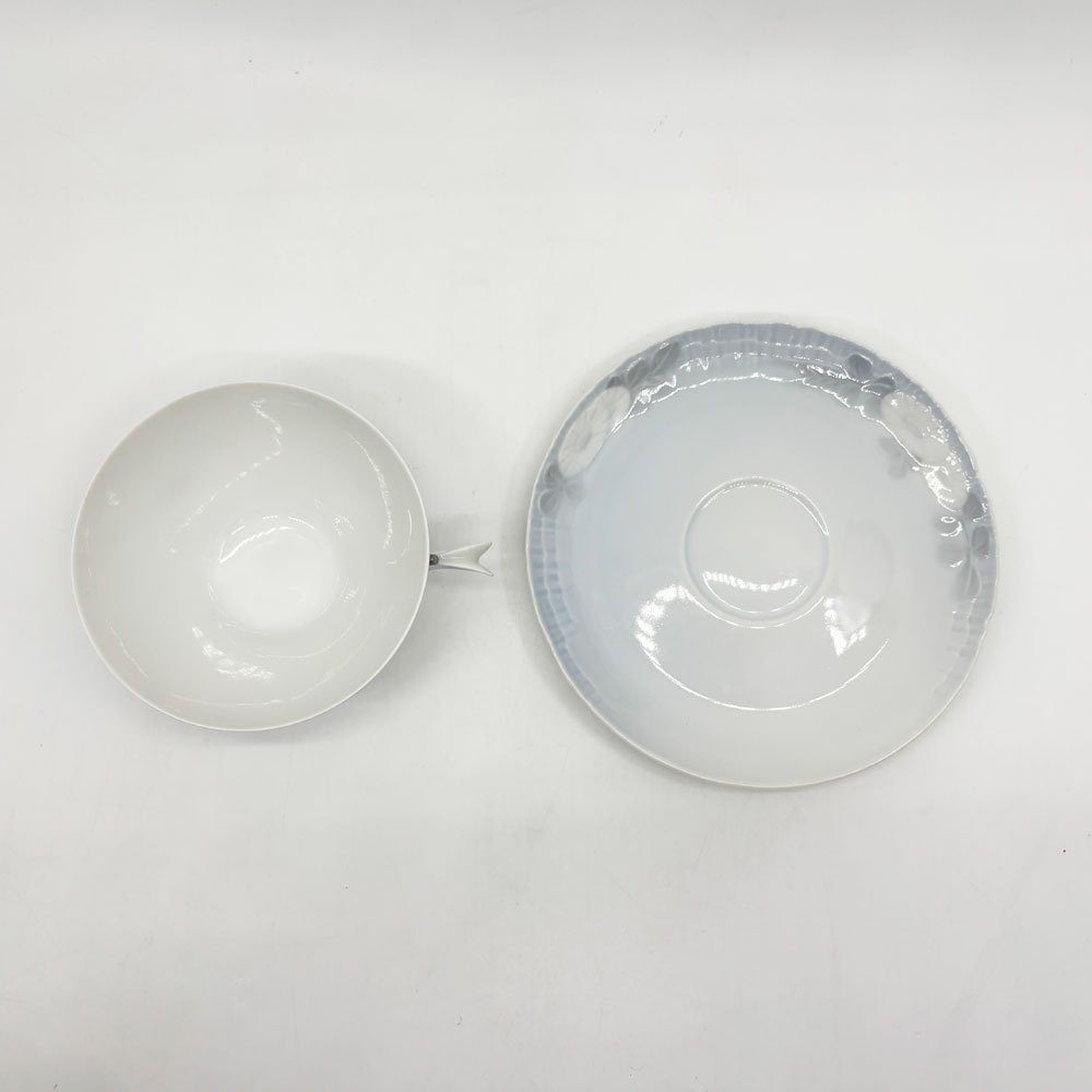 ロイヤルコペンハーゲン ROYAL COPENHAGEN ミッドサマーナイトドリーム デミタスカップ&ソーサー ケーキプレート トリオセット 北欧食器 ●