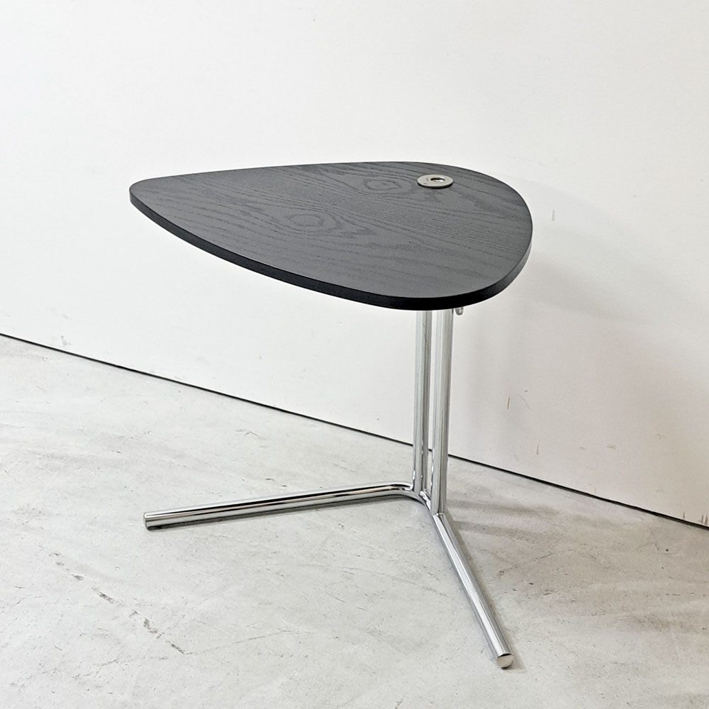 テクタ TECTA サイドテーブル K22 SIDE TABLE アッシュ材 ブラック アレキサンダーカルダー ドイツ バウハウス ACTUS 取扱い ●
