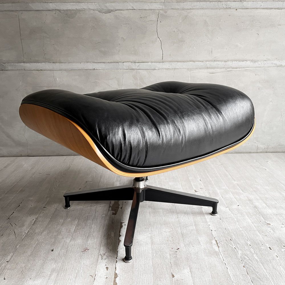 ハーマンミラー Herman Miller イームズラウンジチェア＆オットマン ブラックレザー ウォールナット C&Rイームズ ミッドセンチュリー♪