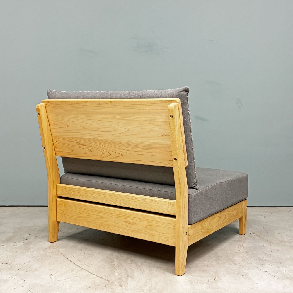 キシル XYL ソファ S1.4 armless ミナ ペルホネン mina perhonen タンバリン生地 グレー 参考価格：¥156,000- ◎