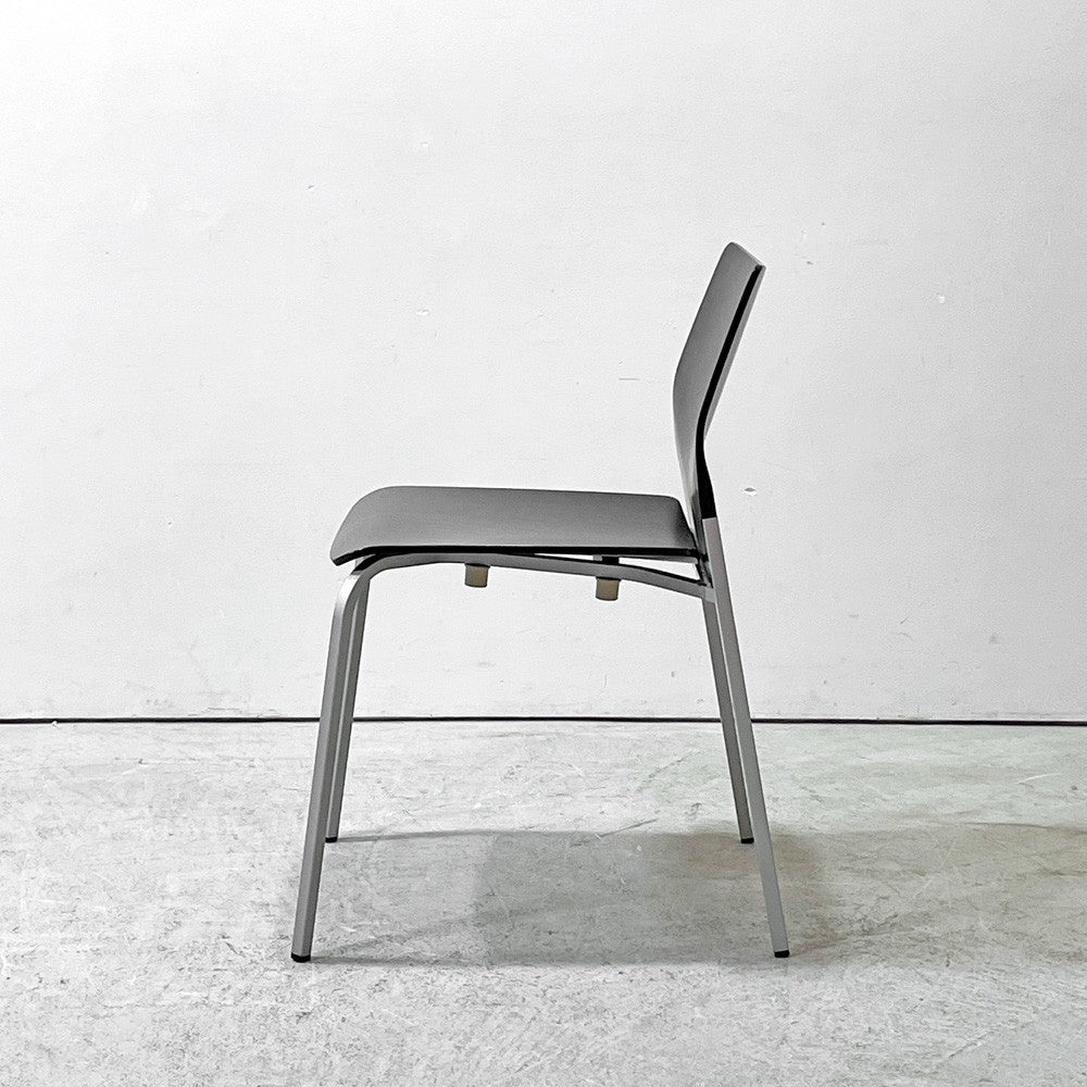 カッシーナイクスシー Cassina ixc. ロビン ROBIN スタッキングチェア ダイニングチェア プライウッド ブラック モダンデザイン 廃番 A ●